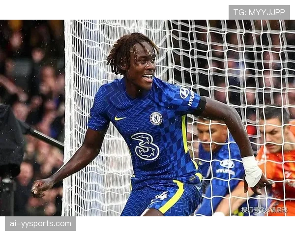 切尔西后防线频繁变动难成体系 巴迪亚西勒查洛巴组合缺乏默契